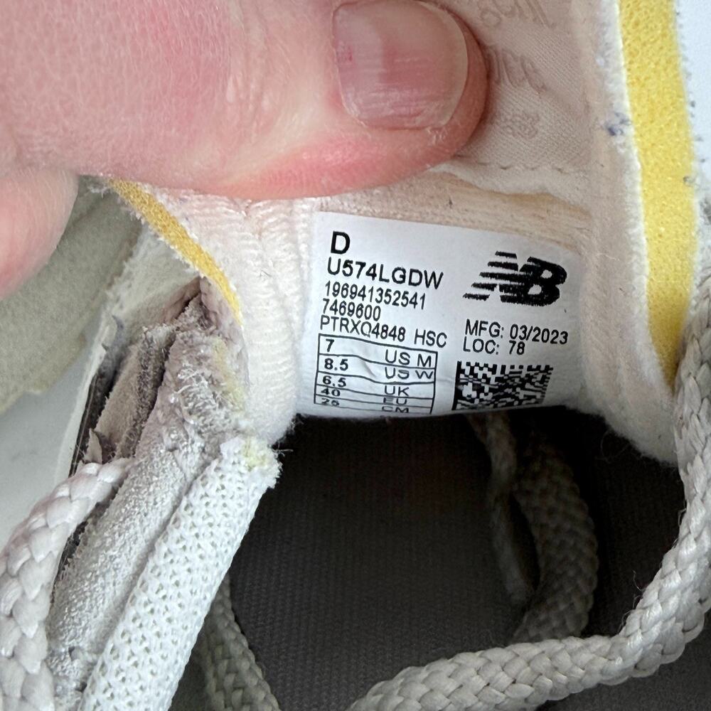 New Balance 574 Athletic Sneakers Women's 8.5 Legacy Cream Low Top Classic Shoes - Picture 10 of 10